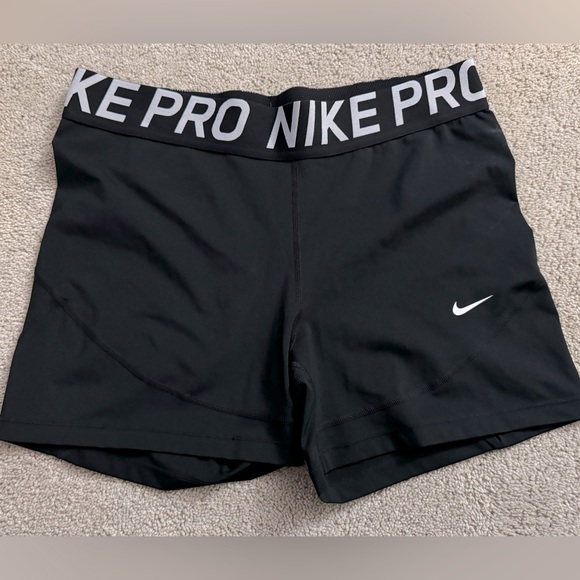 Nike Pants - Nike pro shorts XXL